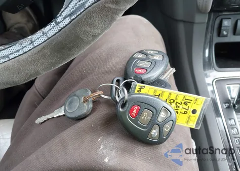 2015 Chevrolet Traverse Ltz z USA, uszkodzony, nr VIN 1GNKVJKD3FJ229475